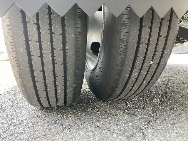 いすゞ エルフ 小型 アルミバン 2RG-NPR88AN R3の中古トラック画像20