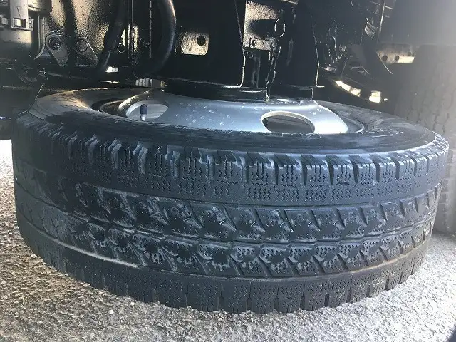 日野 デュトロ 小型 平ボディ 床鉄板 TKG-XZU700Mの中古トラック画像15