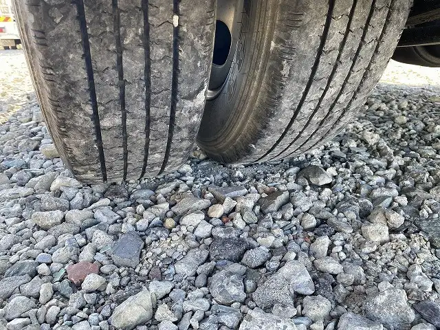 いすゞ エルフ 小型 平ボディ TRG-NJR85A H27の中古トラック画像20