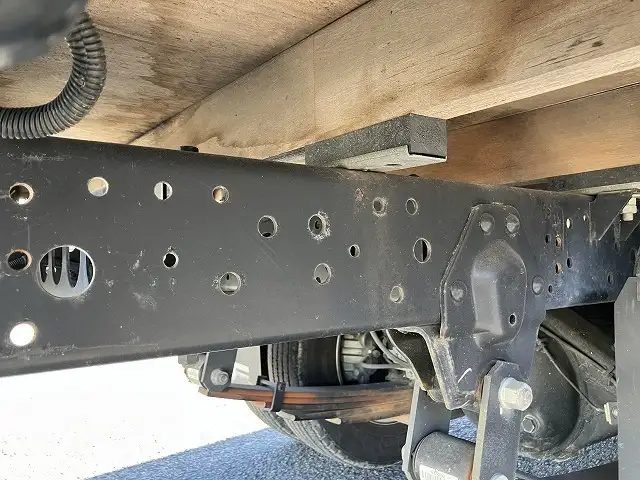 いすゞ エルフ 小型 平ボディ Wキャブ 2RG-NJR88Aの中古トラック画像像17