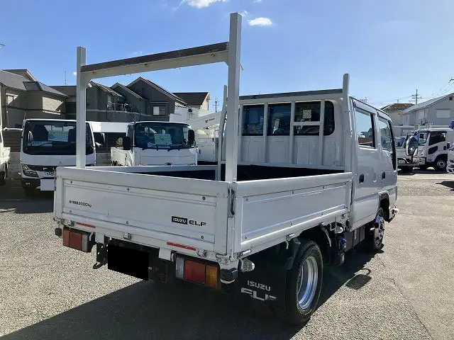 いすゞ エルフ 小型 平ボディ Wキャブ 2RG-NJR88Aの中古トラック画像3