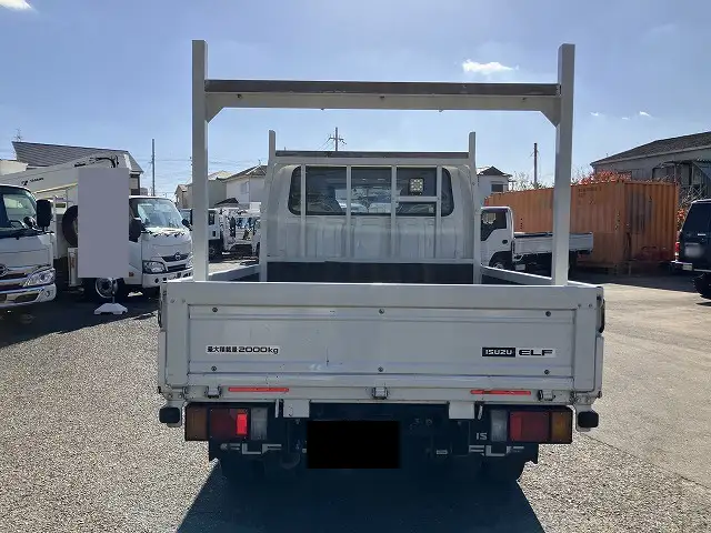 いすゞ エルフ 小型 平ボディ Wキャブ 2RG-NJR88Aの中古トラック画像4