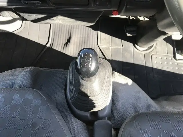 いすゞ エルフ 小型 平ボディ KR-NHR69 H18の中古トラック画像13