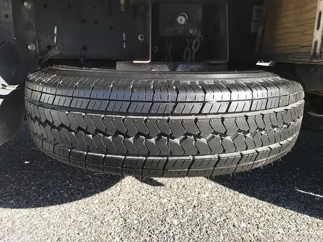 いすゞ エルフ 小型 平ボディ KR-NHR69 H18の中古トラック画像16