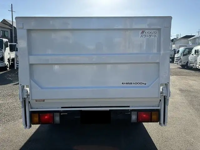 いすゞ エルフ 小型 平ボディ パワーゲート 床鉄板の中古トラック画像4