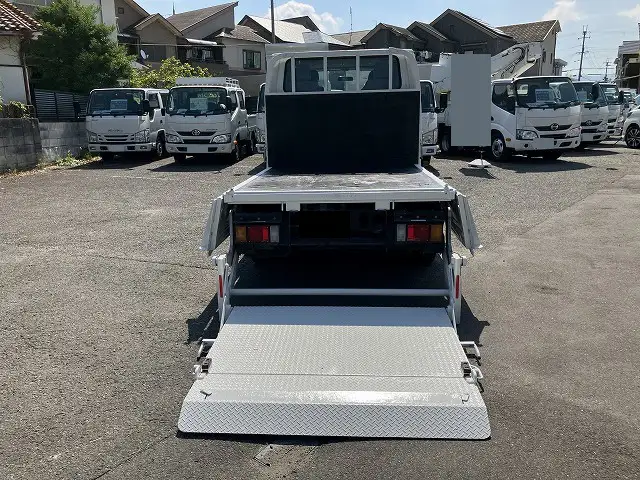 いすゞ エルフ 小型 平ボディ Wキャブ パワーゲートの中古トラック画像7