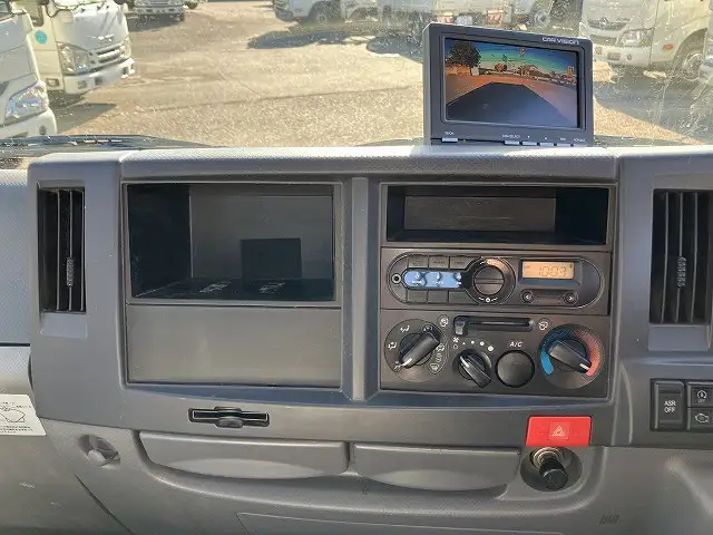 いすゞ エルフ 小型 平ボディ パワーゲート 床鉄板の中古トラック画像13