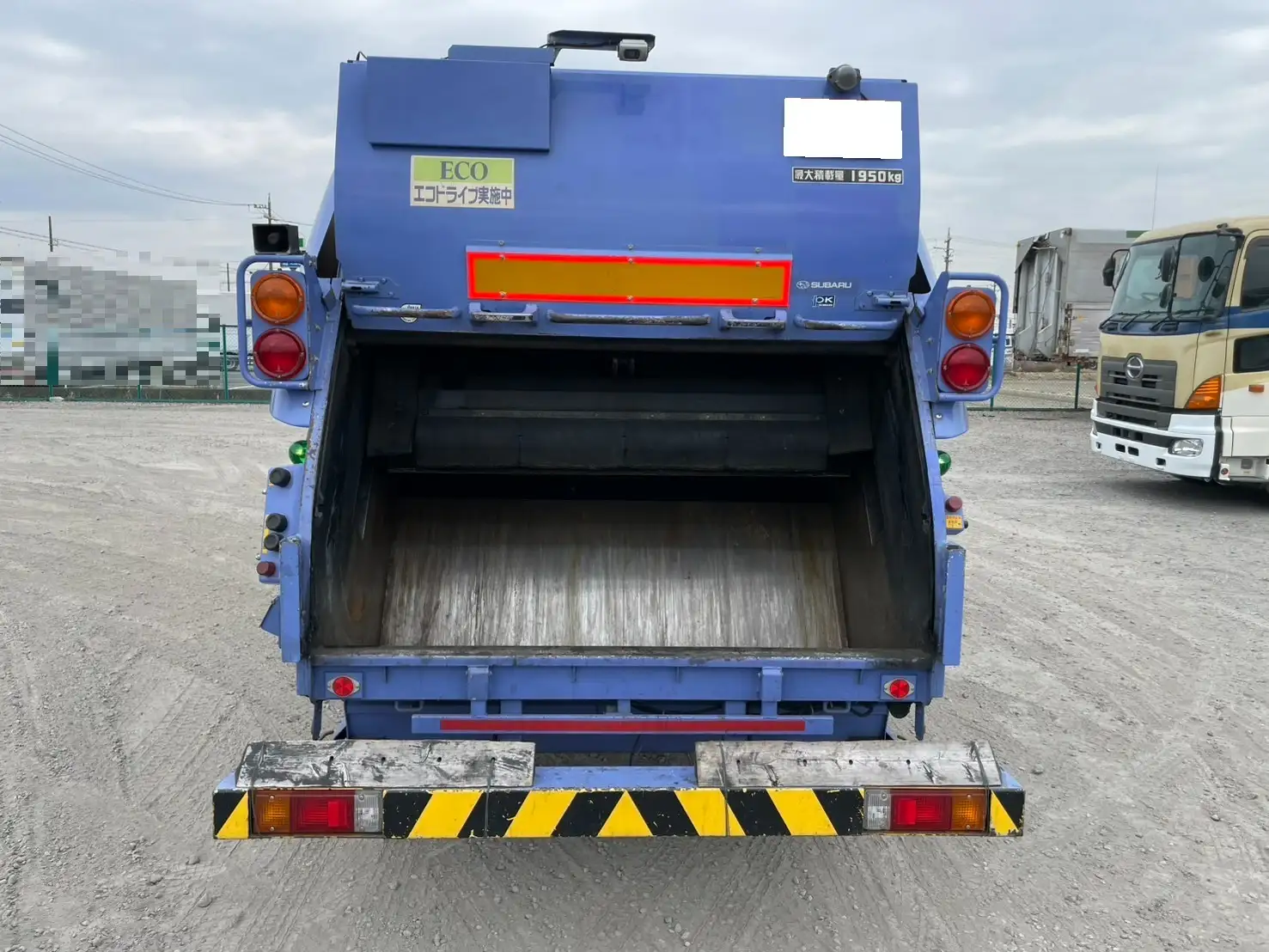 いすゞ フォワード 中型/増トン パッカー車 プレス式 ベッドの中古トラック画像7