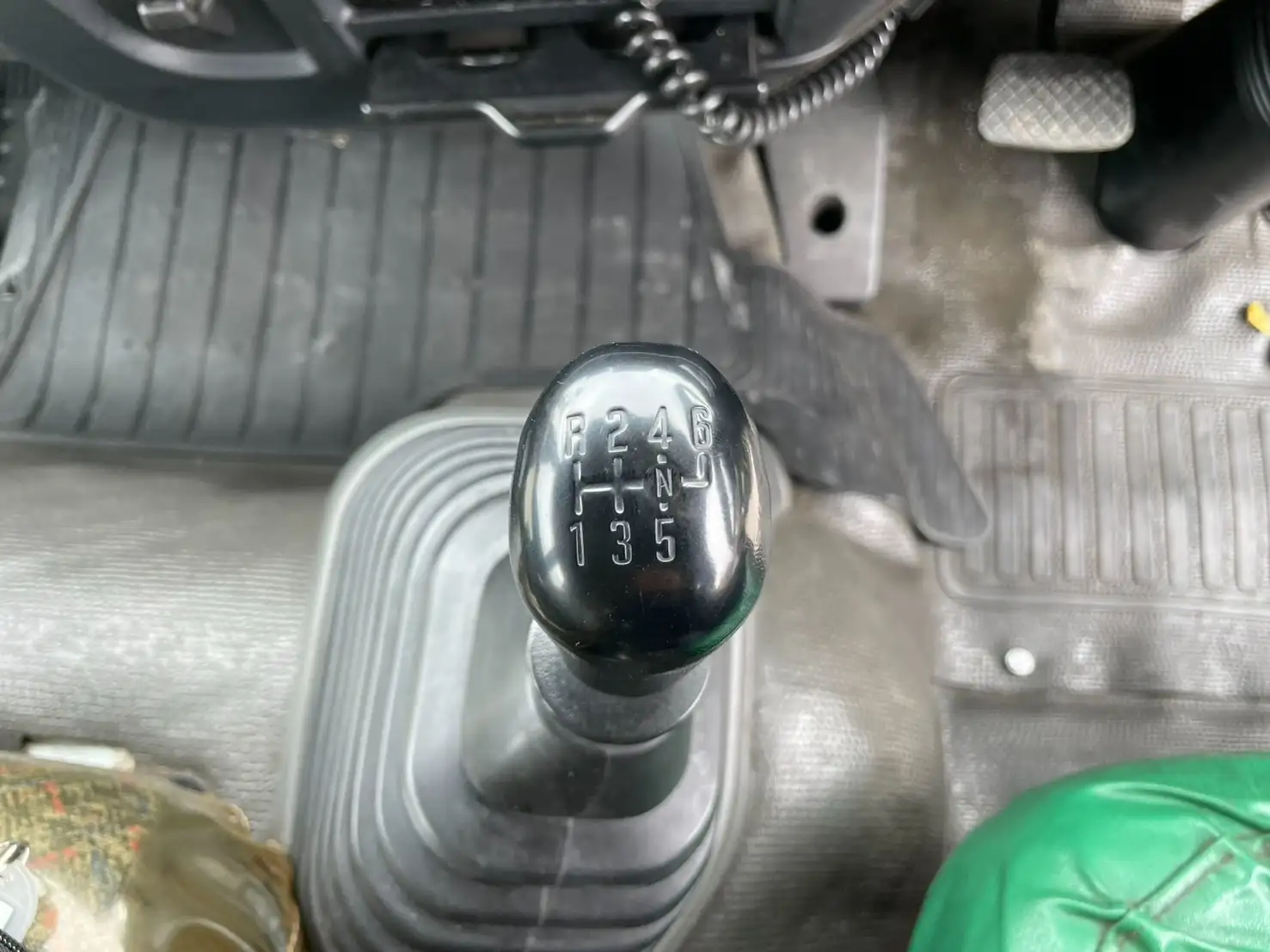 いすゞ フォワード 中型/増トン パッカー車 プレス式 ベッドの中古トラック画像15