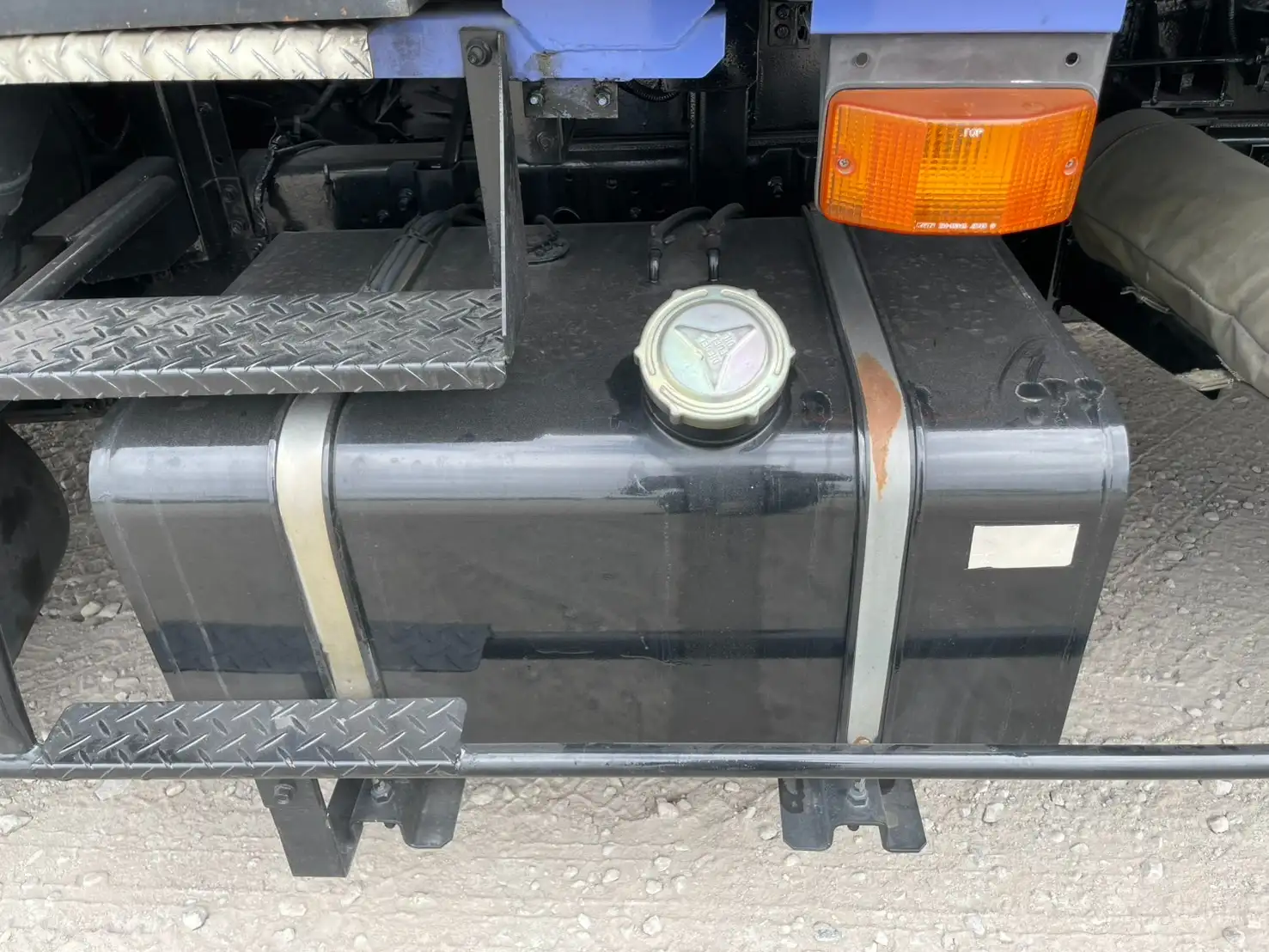 いすゞ フォワード 中型/増トン パッカー車 プレス式 ベッドの中古トラック画像像17