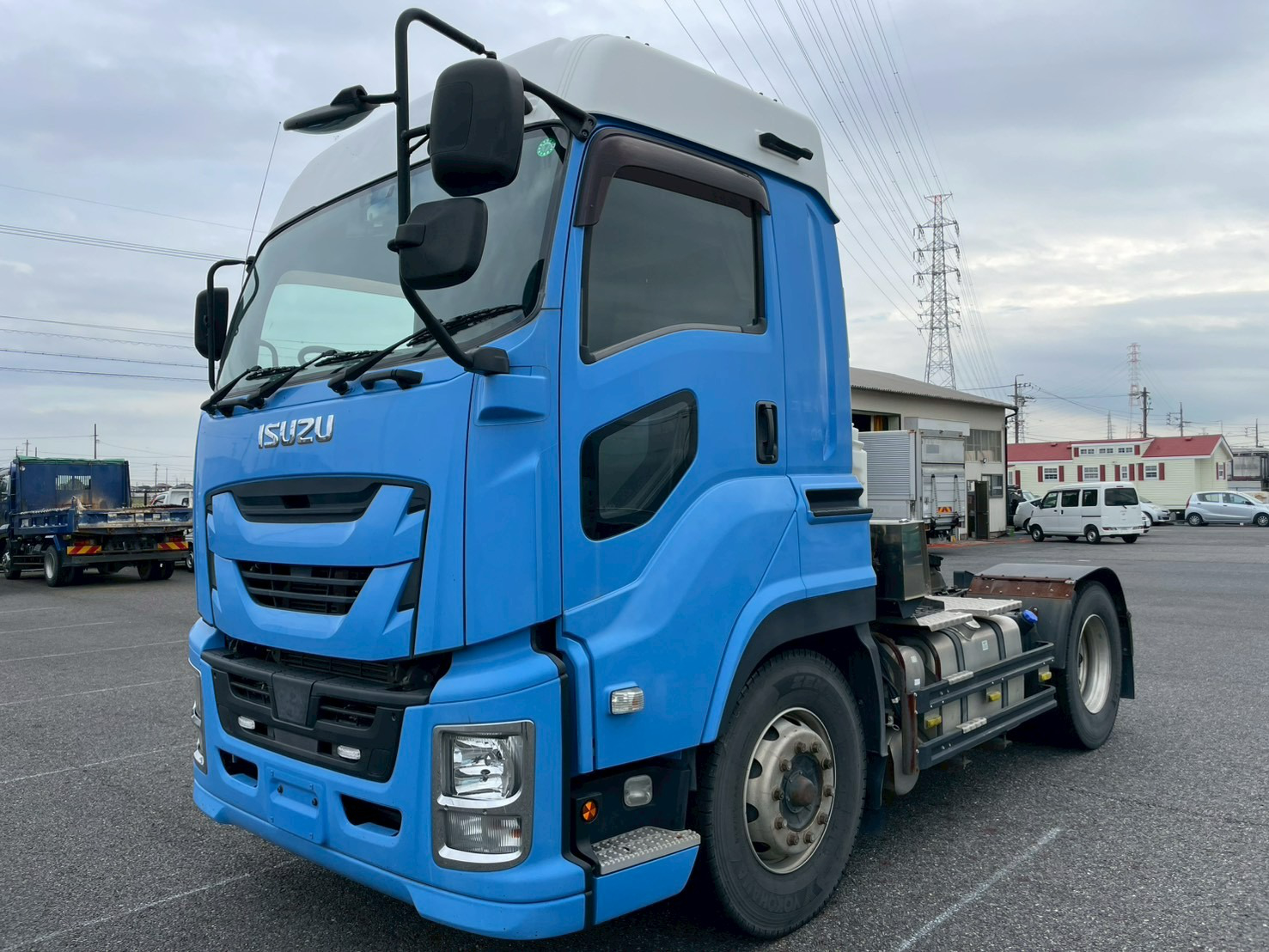 いすゞ ギガ 大型 トラクター