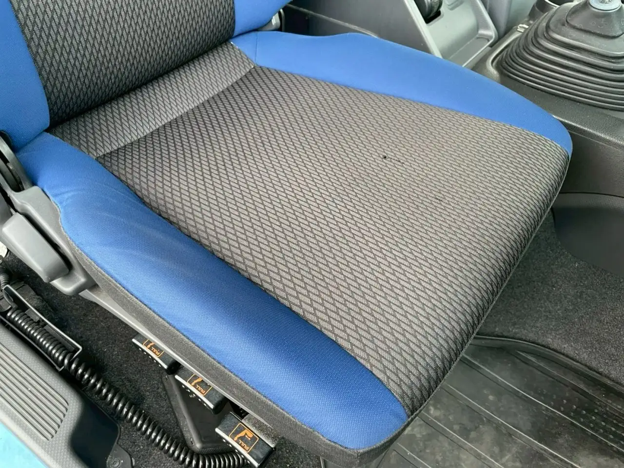 いすゞ ギガ 大型 トラクター ハイルーフ 1デフの中古トラック画像12