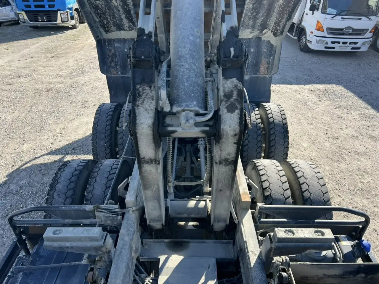 いすゞ ギガ 大型 ダンプ コボレーン ベッドの中古トラック画像像17