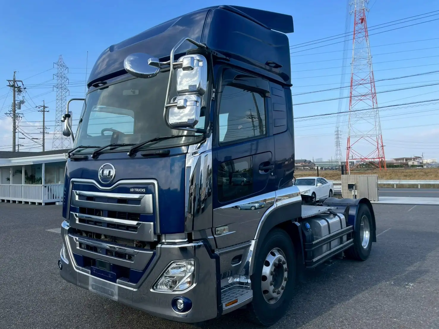 日産UD クオン 大型 トラクター ハイルーフ 1デフ の中古トラック【車両No.201511】