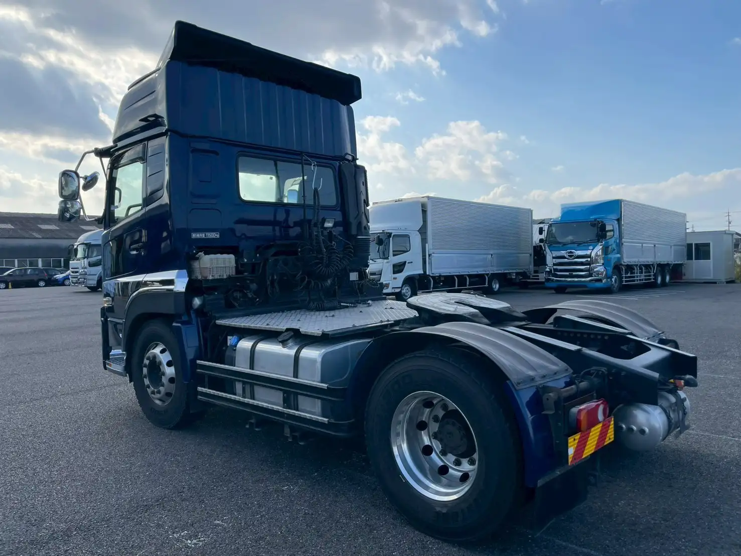 日産UD クオン 大型 トラクター ハイルーフ 1デフの中古トラック画像5