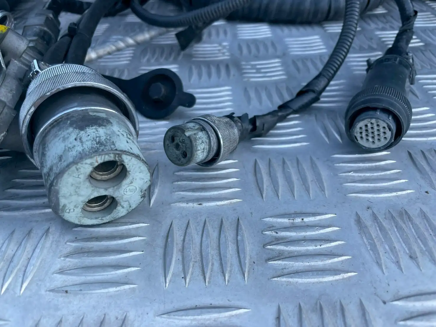 日産UD クオン 大型 トラクター ハイルーフ 1デフの中古トラック画像9