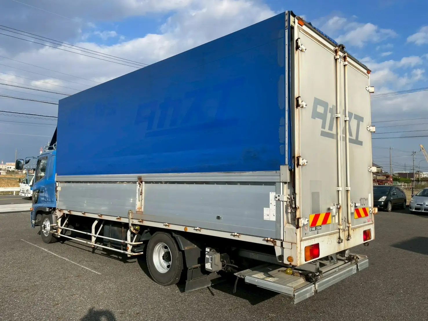 日野 レンジャー 中型/増トン ウイング 幌ウイング パワーゲートの中古トラック画像5