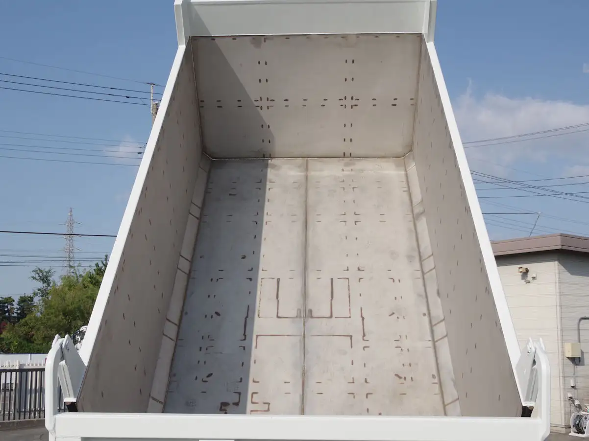 三菱 ファイター 中型/増トン ダンプ 土砂禁 ステンレス張りの中古トラック画像7