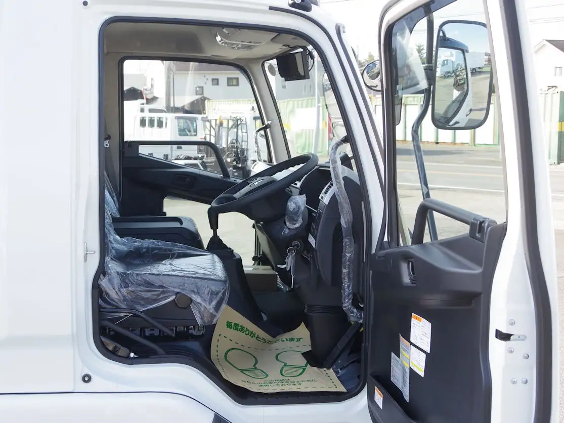 三菱 ファイター 中型/増トン ダンプ 土砂禁 ステンレス張りの中古トラック画像11