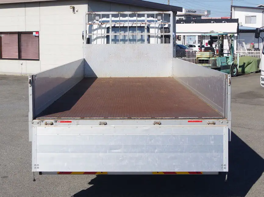 いすゞ フォワード 中型/増トン 平ボディ 床鉄板 アルミブロックの中古トラック画像6