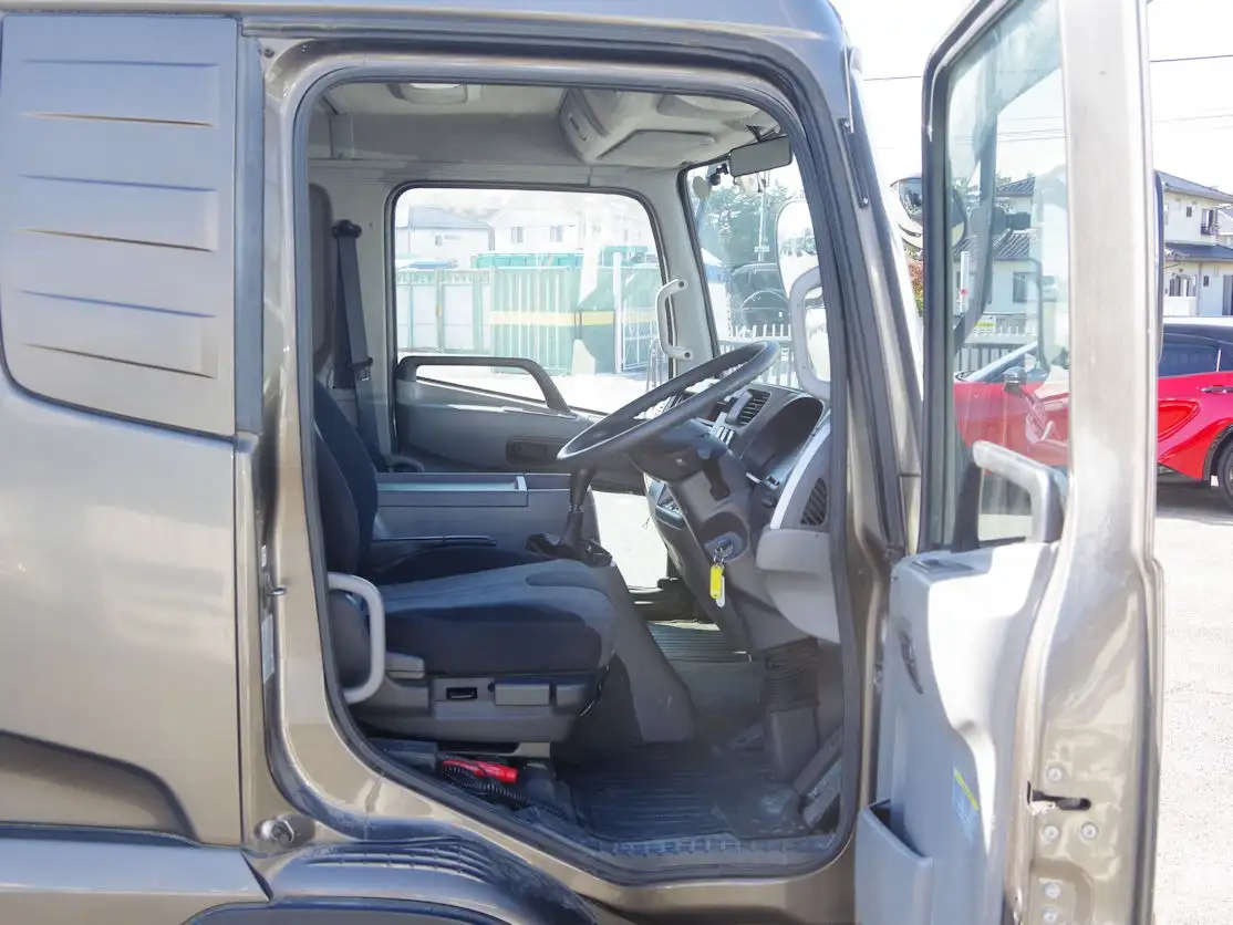 日産UD コンドル 中型/増トン 平ボディ アルミブロック エアサスの中古トラック画像11