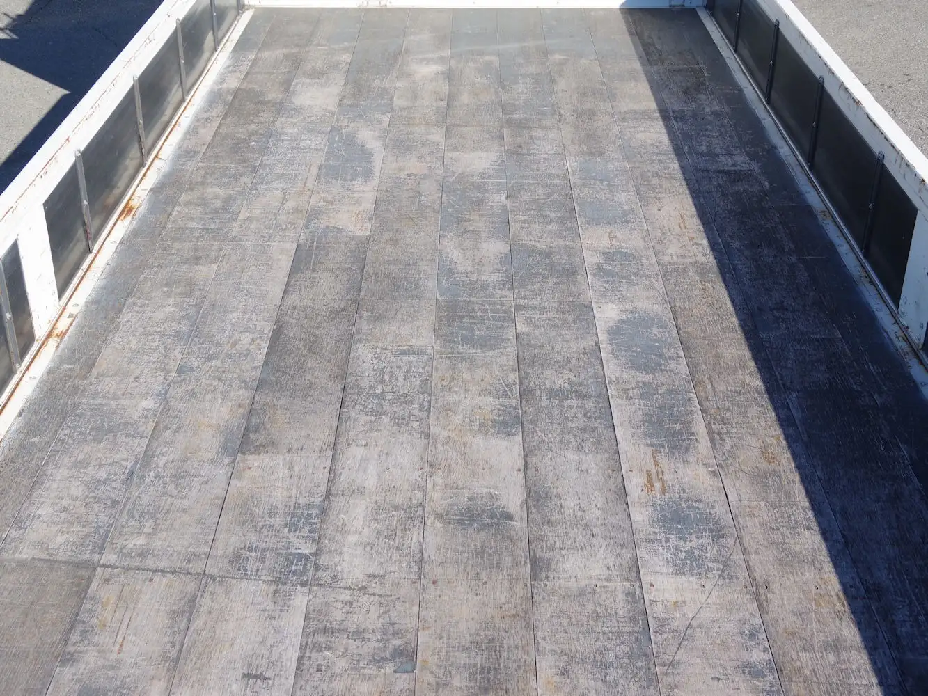 三菱 ファイター 中型/増トン 平ボディ 2KG-FK61F H29の中古トラック画像9