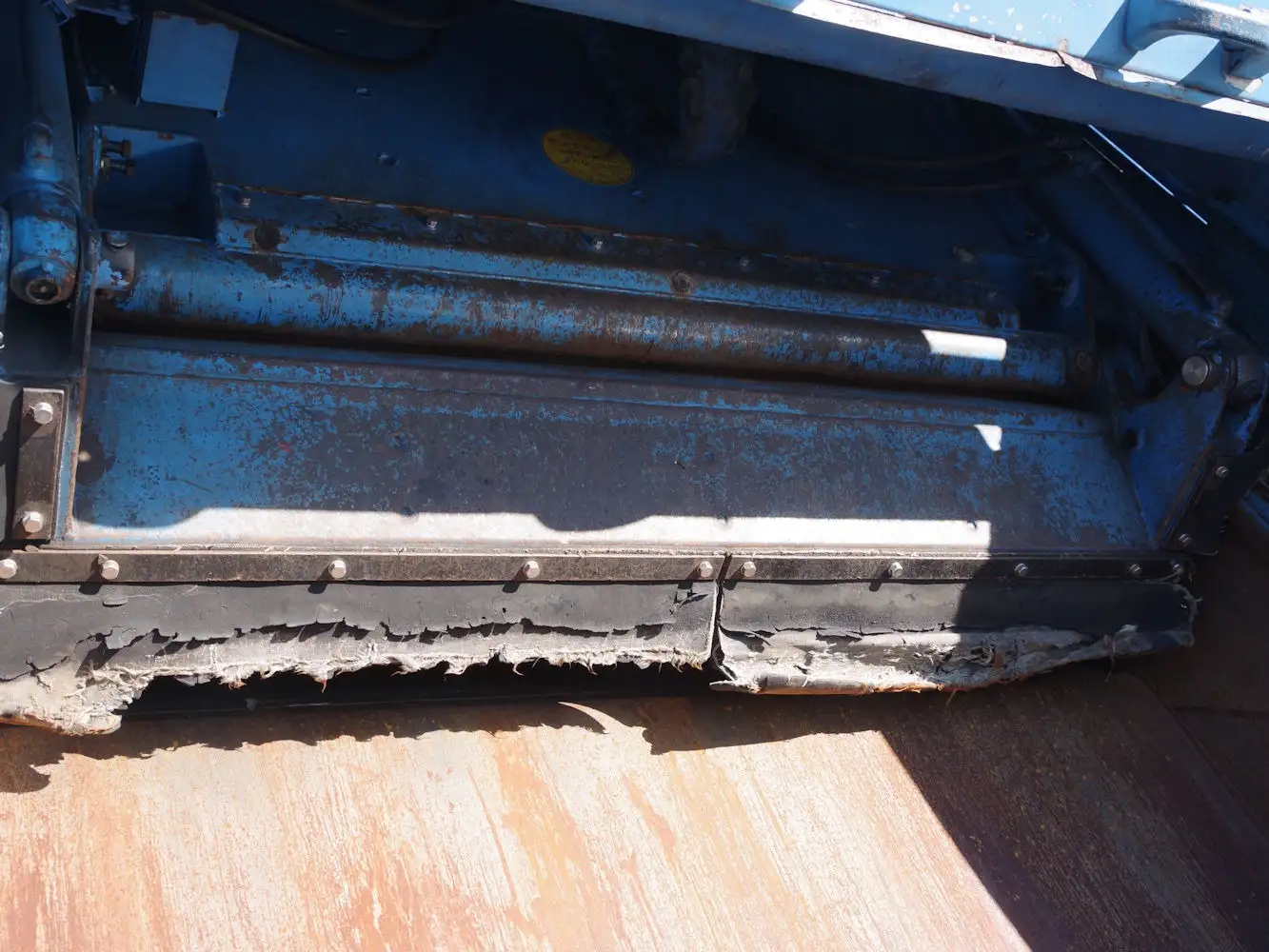 日野 デュトロ 小型 パッカー車 プレス式 TKG-XZU710Mの中古トラック画像7