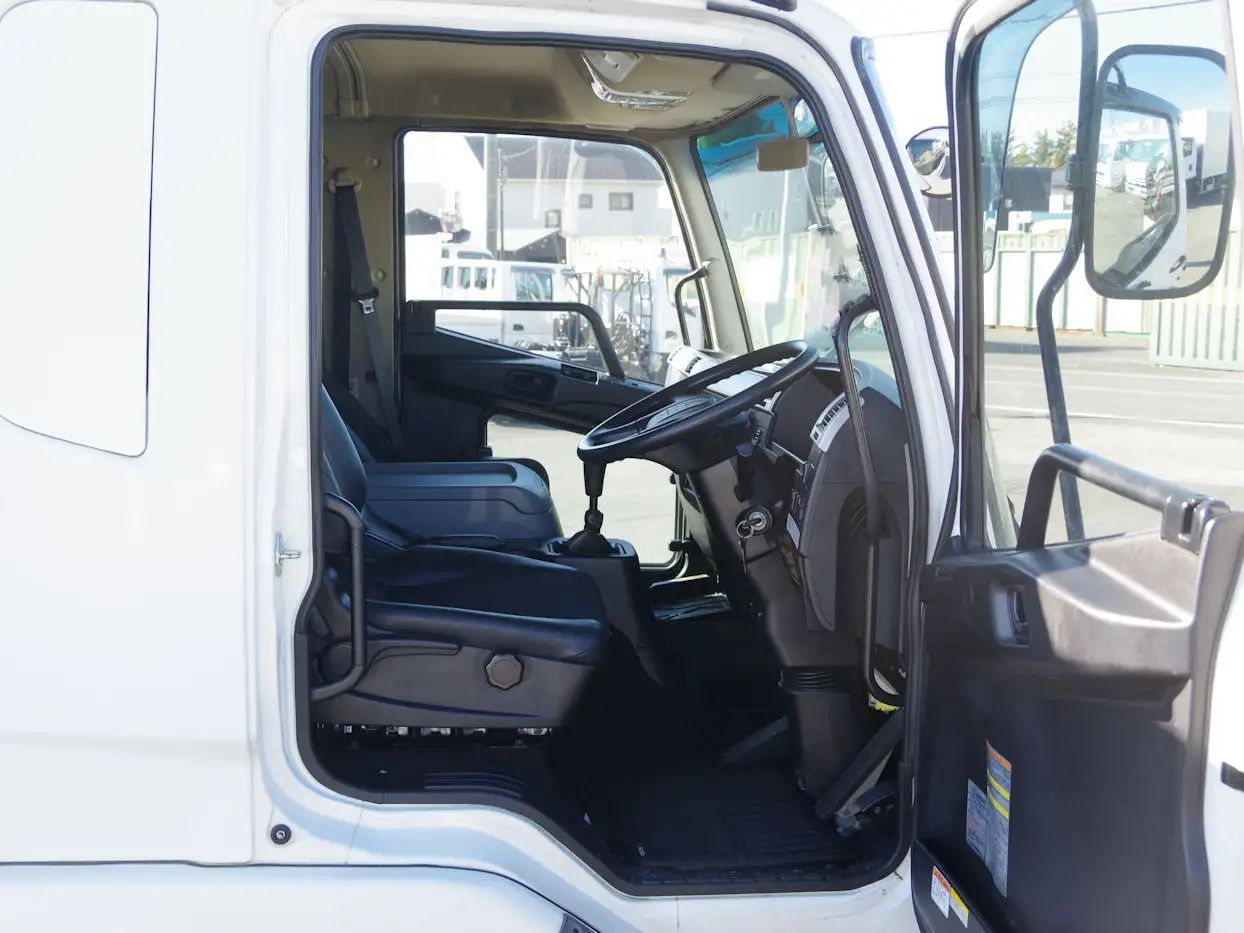 三菱 ファイター 中型/増トン 平ボディ アルミブロック ベッドの中古トラック画像12