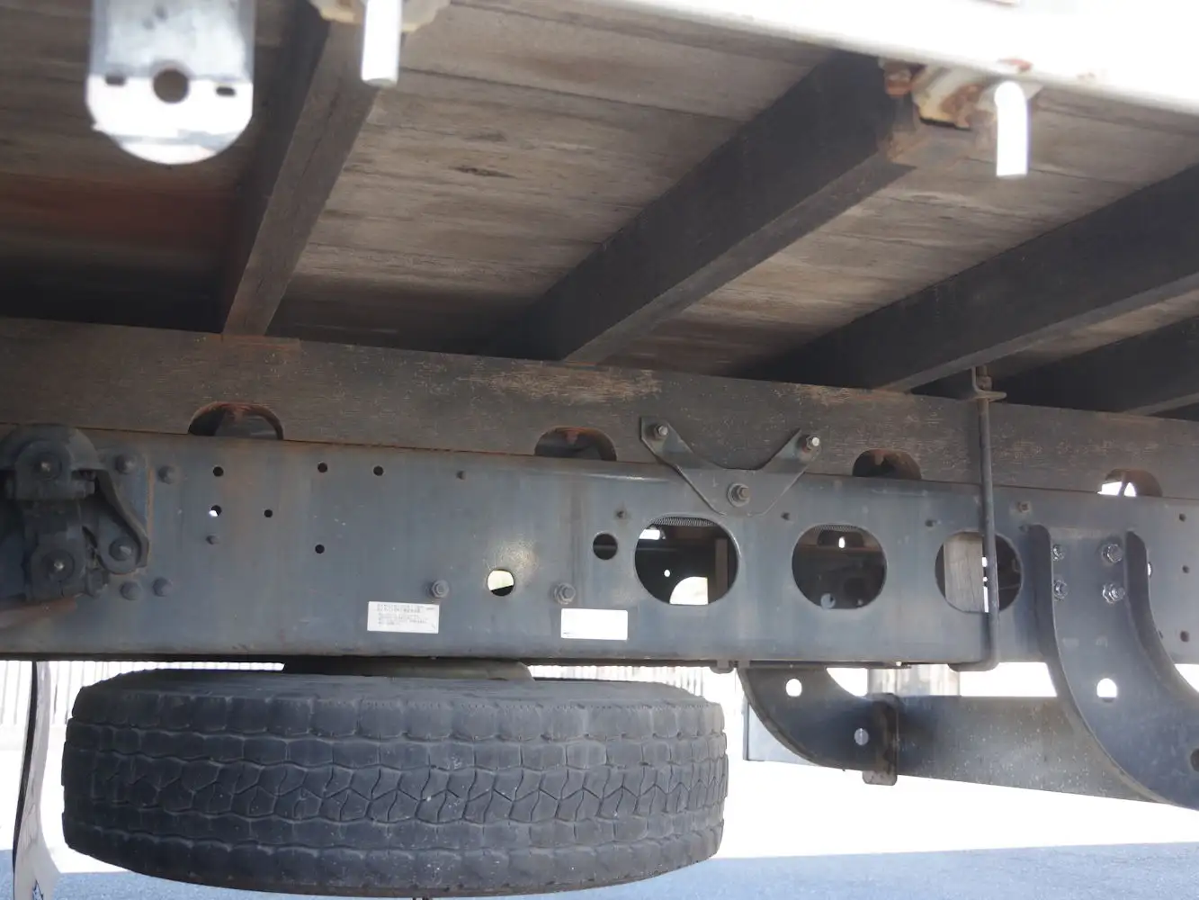 三菱 ファイター 中型/増トン 平ボディ アルミブロック ベッドの中古トラック画像像17