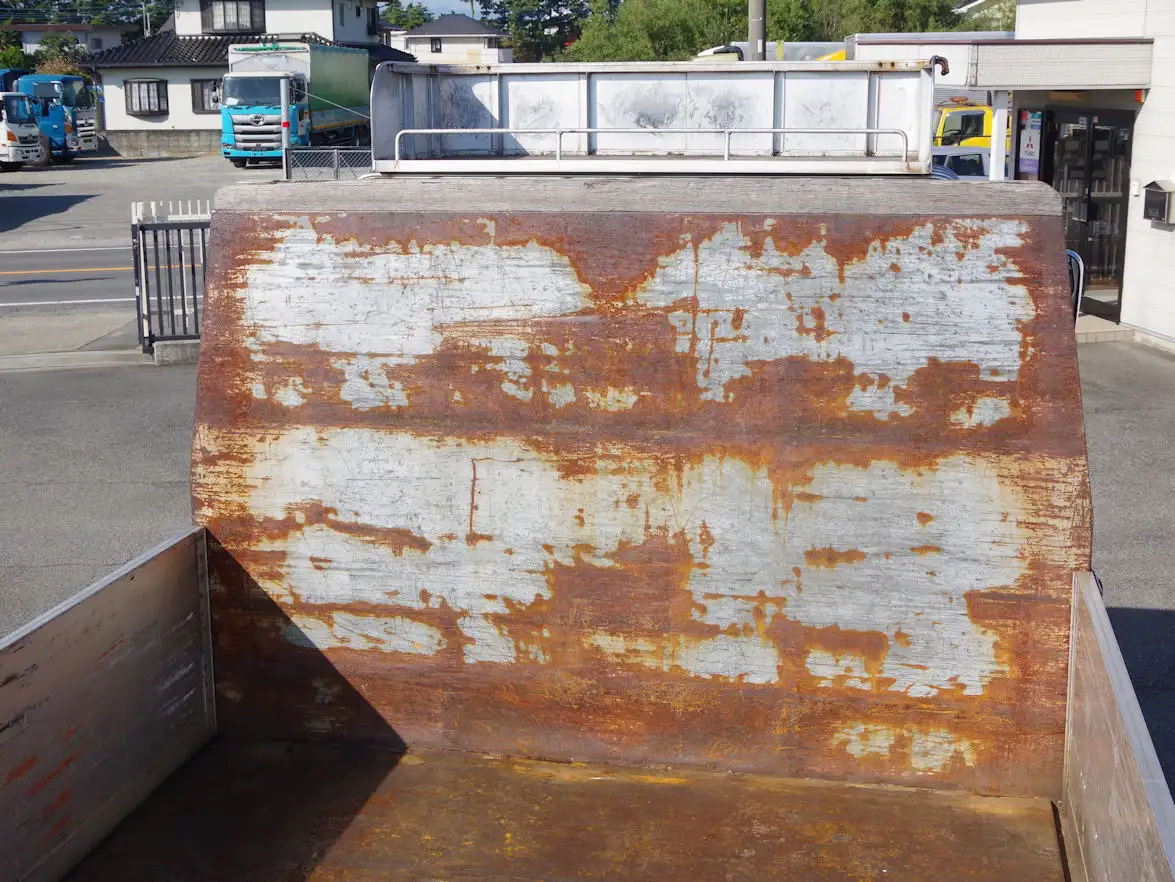 三菱 ファイター 中型/増トン 平ボディ 床鉄板 アルミブロックの中古トラック画像9