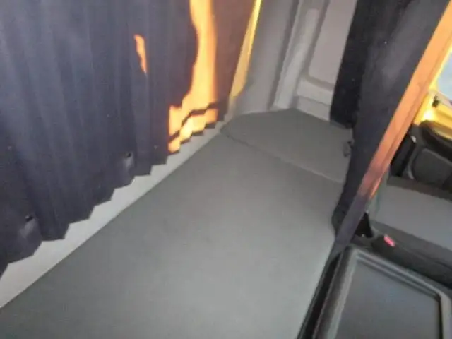 日野 プロフィア 大型 ダンプ 土砂禁 ステンレス張りの中古トラック画像12