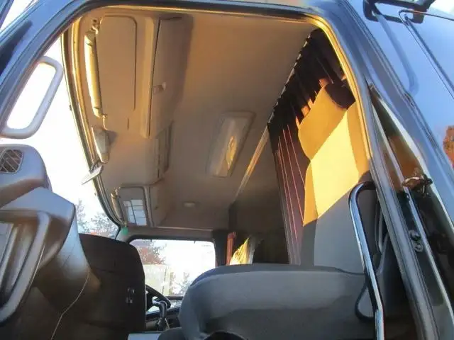 日野 プロフィア 大型 ダンプ 土砂禁 ステンレス張りの中古トラック画像11