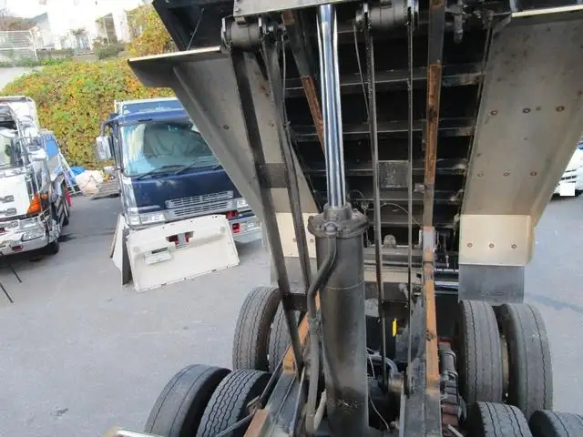 日野 プロフィア 大型 ダンプ 土砂禁 ステンレス張りの中古トラック画像15