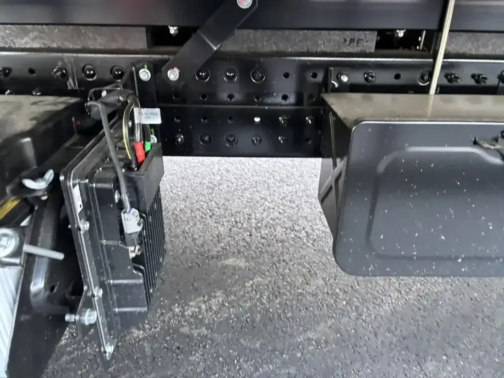 三菱 キャンター 小型 クレーン付 4段 ラジコンの中古トラック画像像17