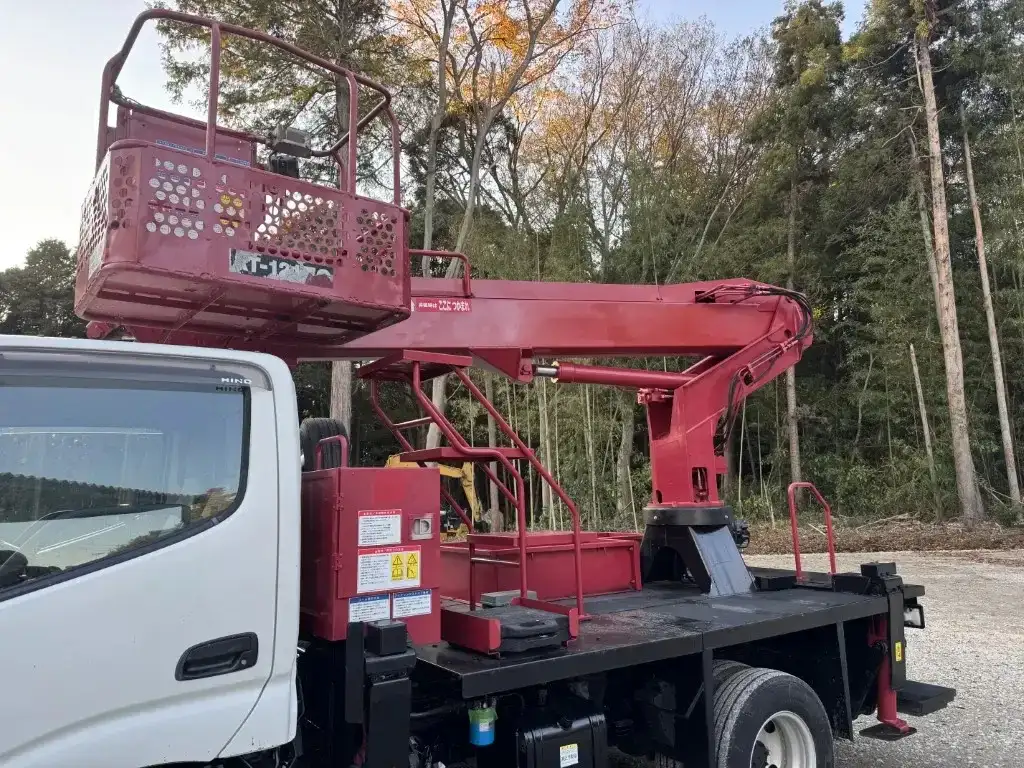 日野 デュトロ 小型 高所・建柱車 高所作業車 TKG-XZU600Eの中古トラック画像6