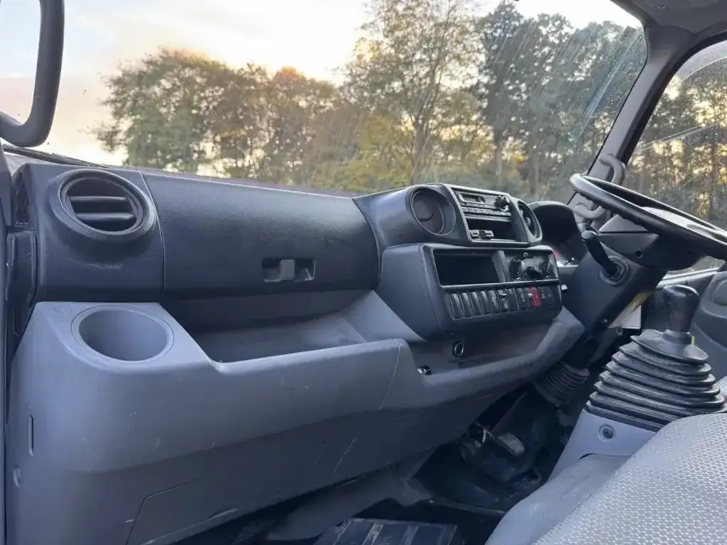 日野 デュトロ 小型 高所・建柱車 高所作業車 TKG-XZU600Eの中古トラック画像13