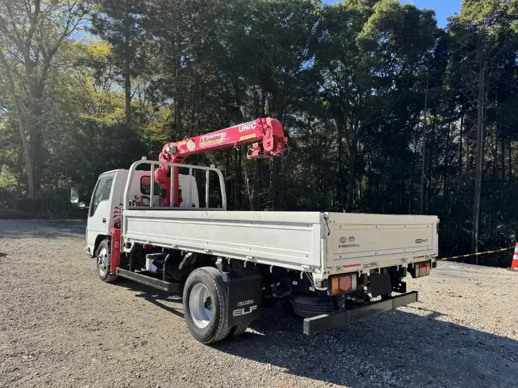 いすゞ エルフ 小型 クレーン付 3段 ラジコンの中古トラック画像4