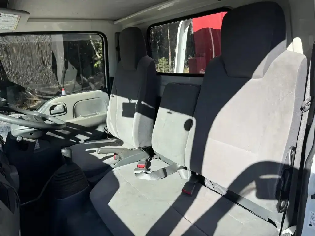 いすゞ エルフ 小型 クレーン付 3段 ラジコンの中古トラック画像13