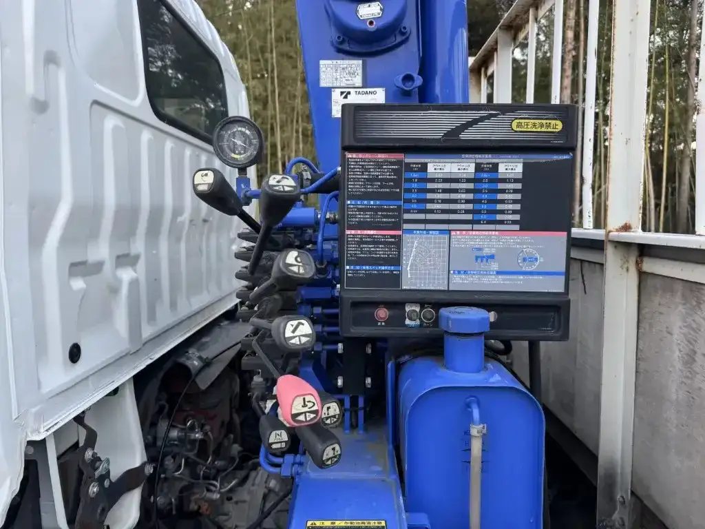 日野 デュトロ 小型 クレーン付 3段 ラジコンの中古トラック画像10