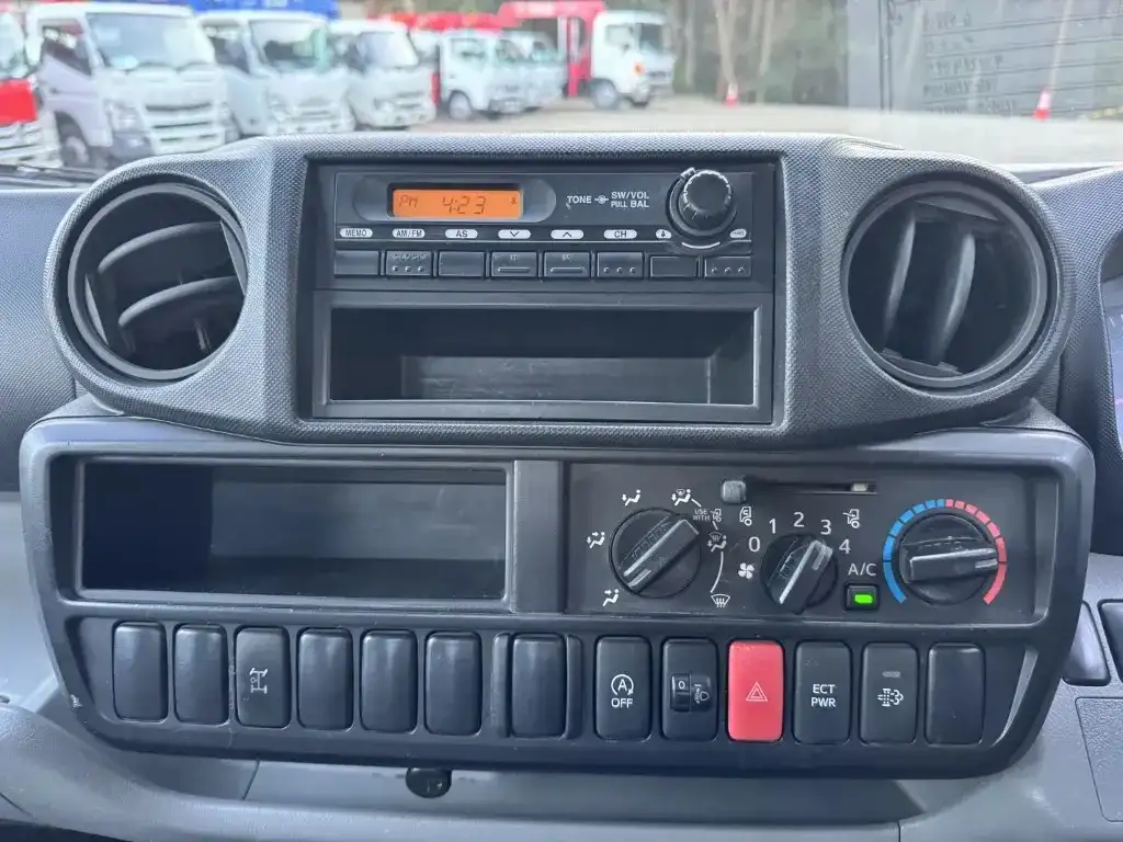 日野 デュトロ 小型 クレーン付 3段 ラジコンの中古トラック画像13