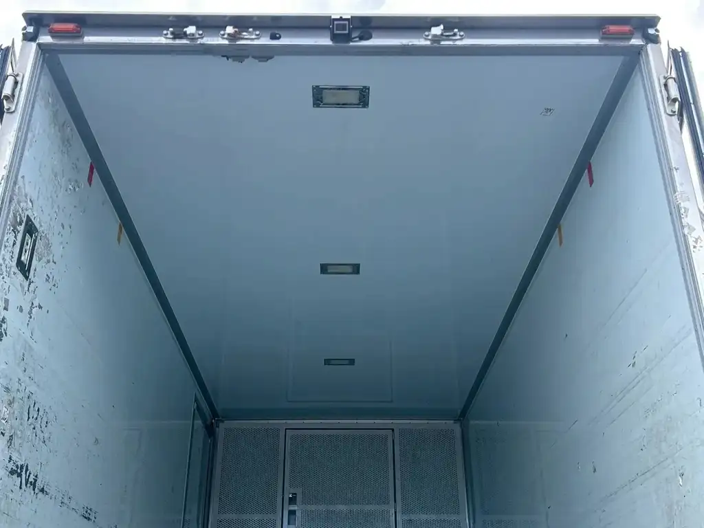 いすゞ エルフ 小型 冷凍冷蔵 保冷 サイドドアの中古トラック画像10