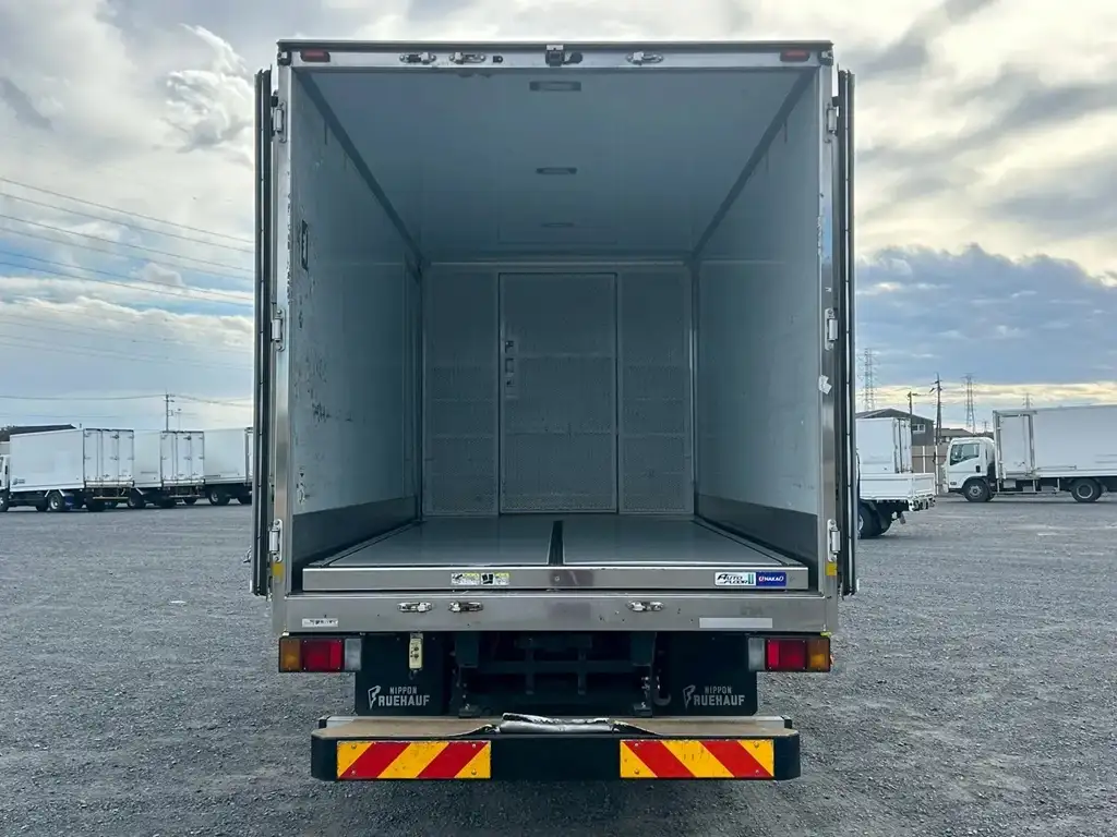 いすゞ エルフ 小型 冷凍冷蔵 保冷 サイドドアの中古トラック画像6