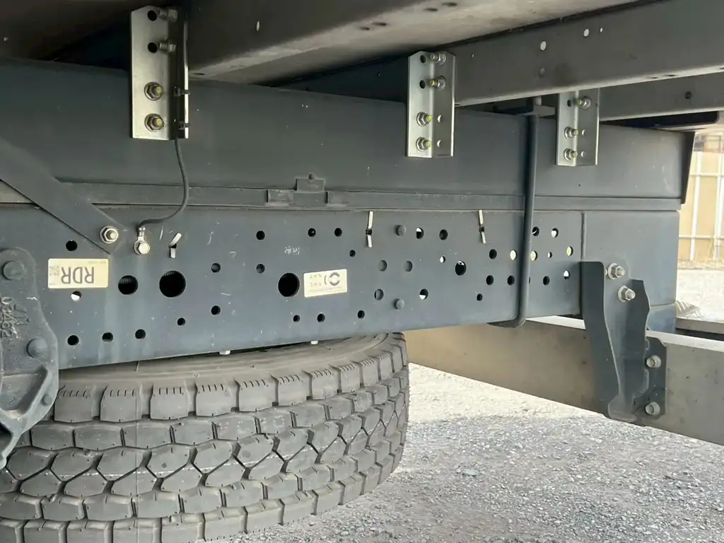 いすゞ エルフ 小型 冷凍冷蔵 保冷 サイドドアの中古トラック画像像17