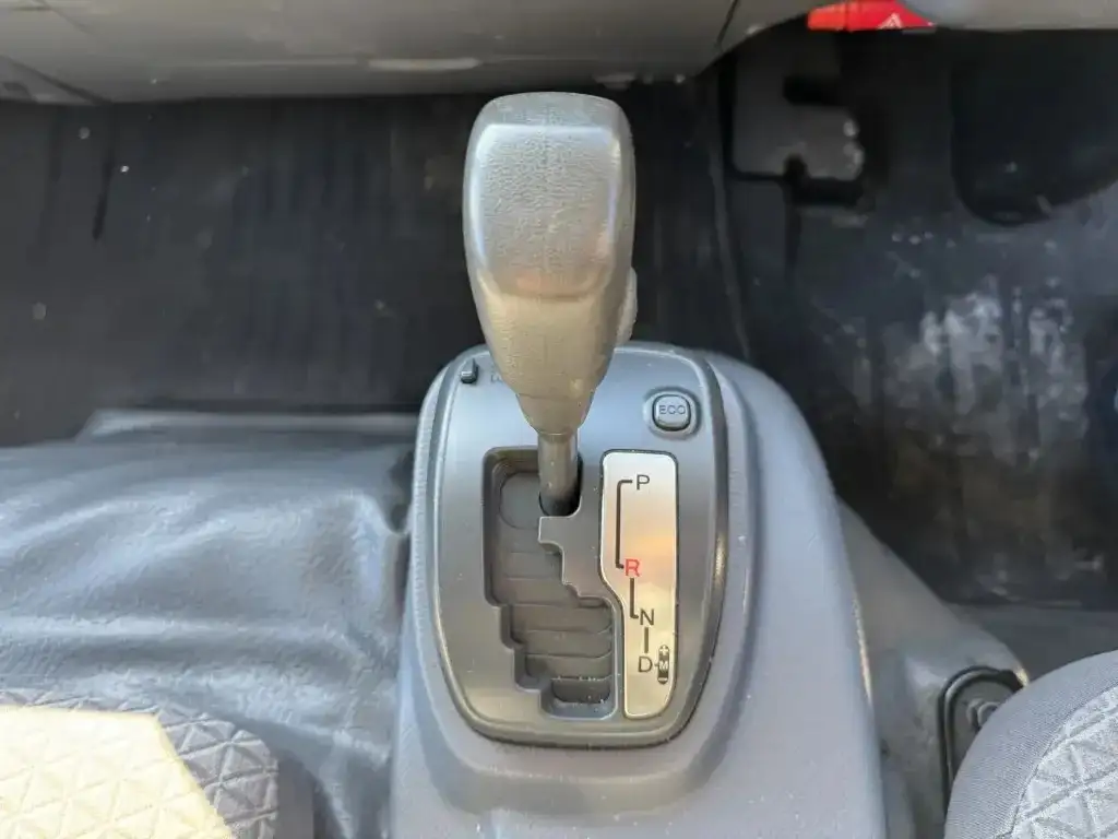 いすゞ エルフ 小型 冷凍冷蔵 中温 床ステンの中古トラック画像15