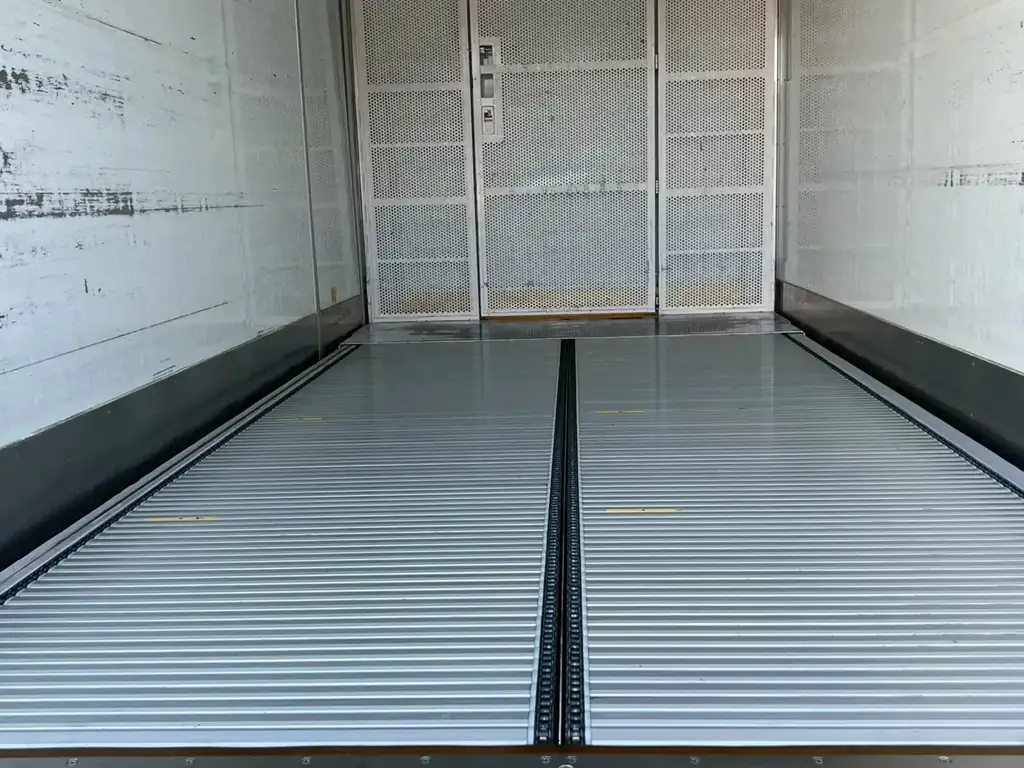 いすゞ エルフ 小型 冷凍冷蔵 保冷 サイドドアの中古トラック画像8