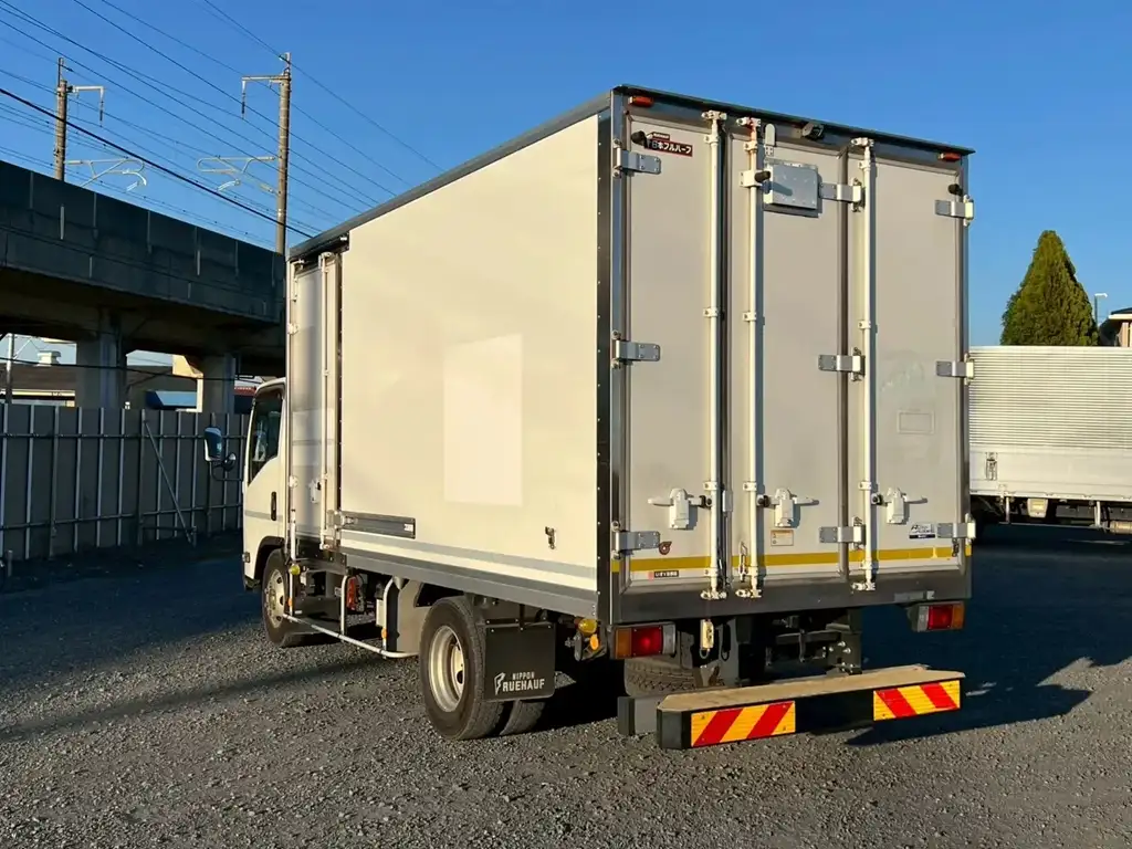 いすゞ エルフ 小型 冷凍冷蔵 保冷 サイドドアの中古トラック画像4