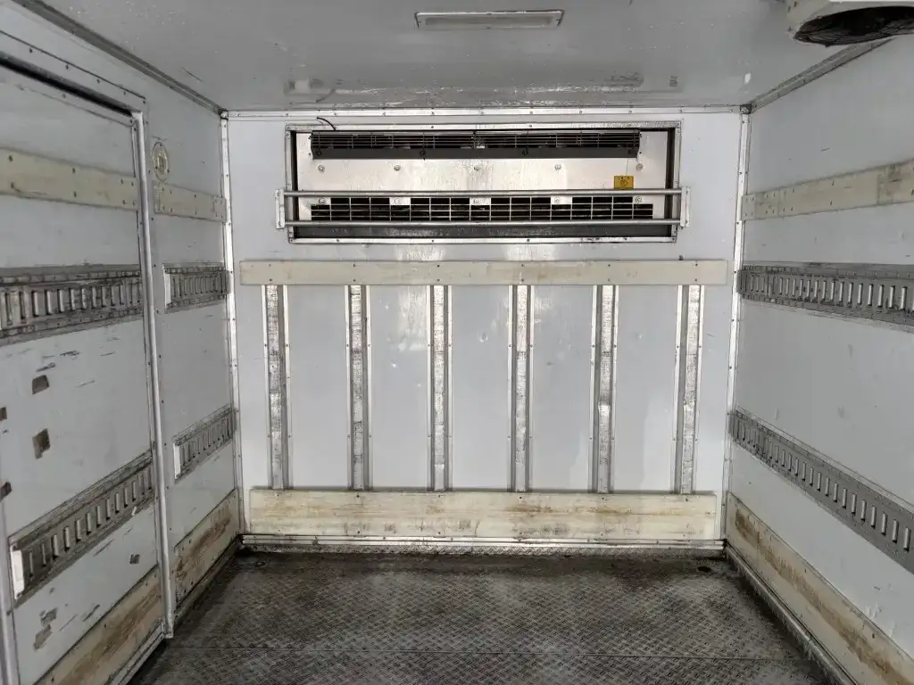 日野 レンジャー 中型/増トン 冷凍冷蔵 低温 パワーゲートの中古トラック画像10