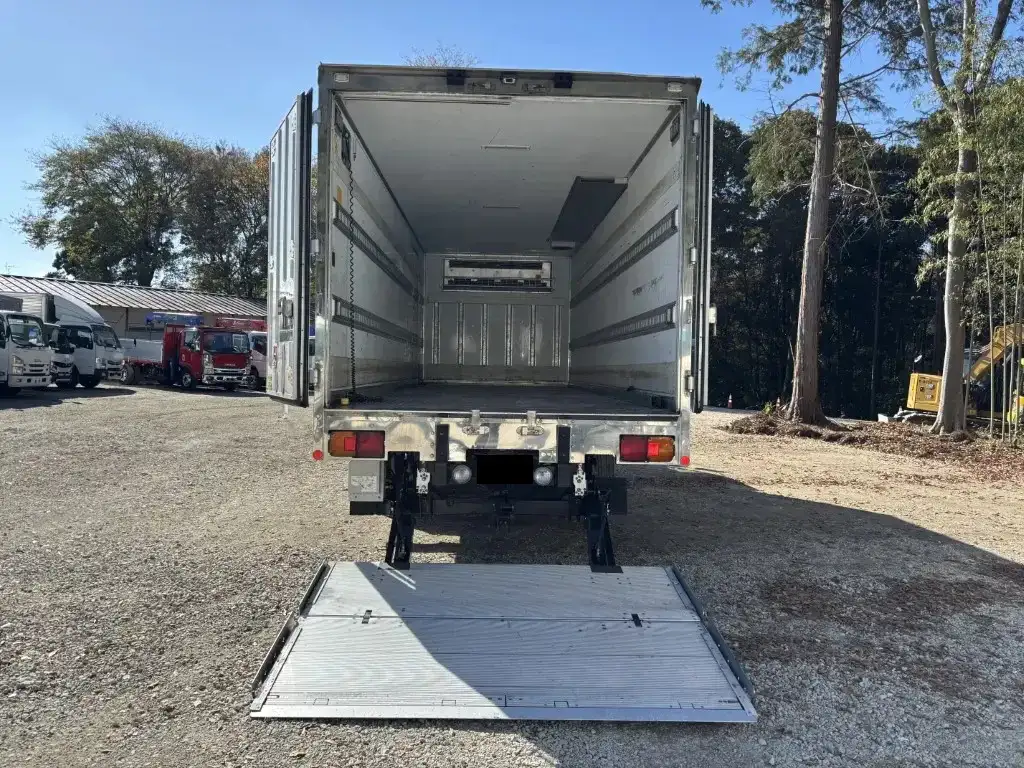 日野 レンジャー 中型/増トン 冷凍冷蔵 低温 パワーゲートの中古トラック画像7