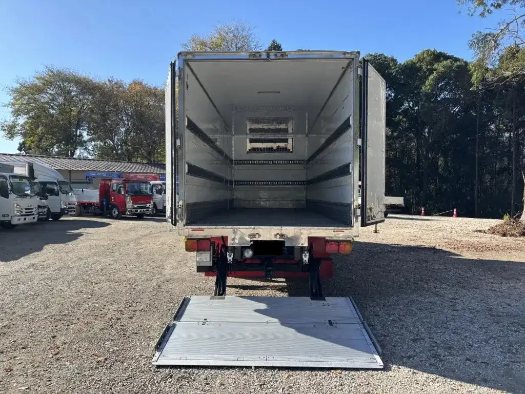 日野 レンジャー 中型/増トン 冷凍冷蔵 低温 パワーゲートの中古トラック画像7