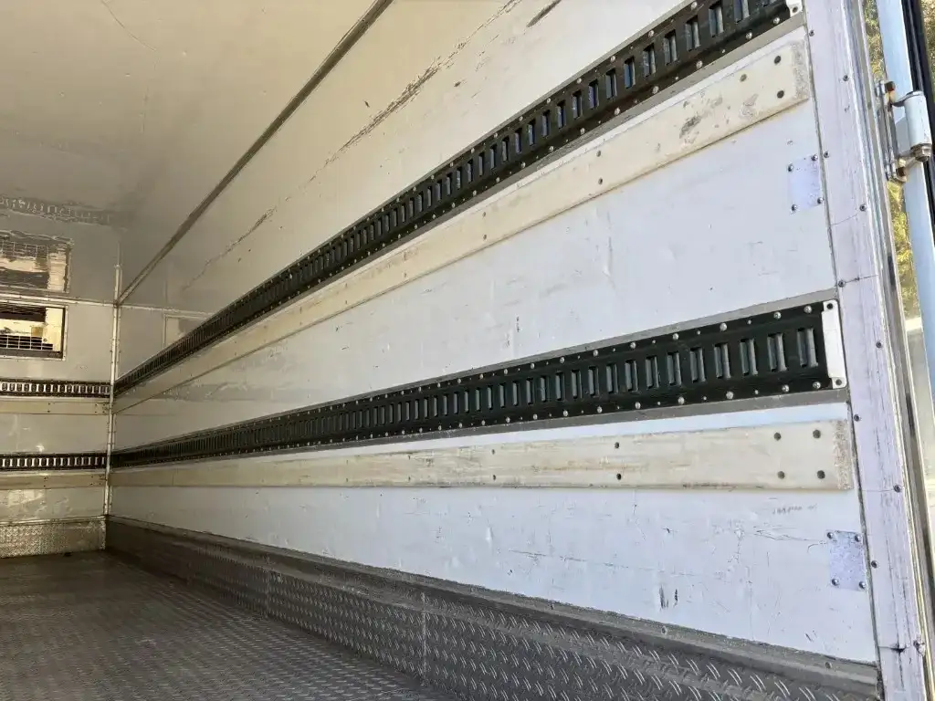 日野 レンジャー 中型/増トン 冷凍冷蔵 低温 パワーゲートの中古トラック画像10